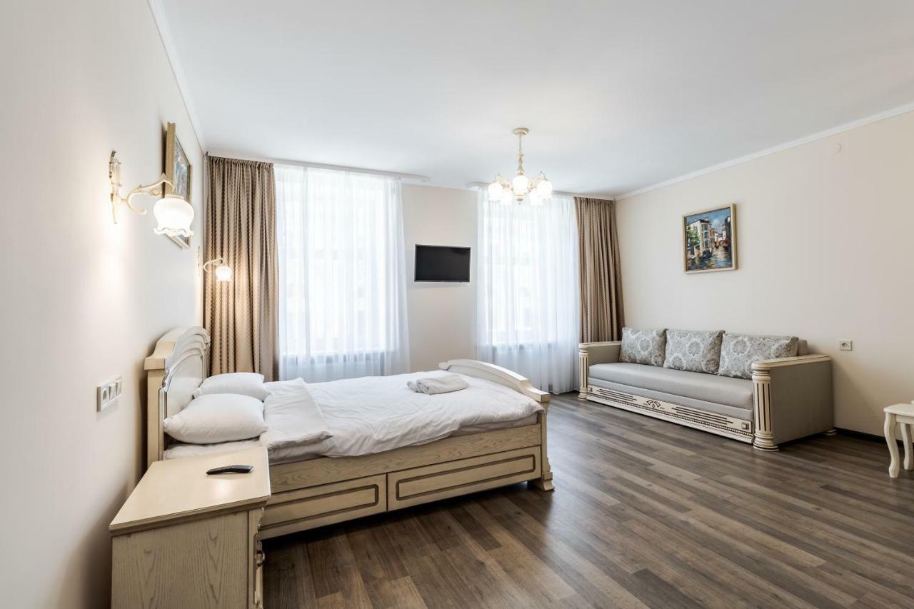 Opera House Apartment 3 利沃夫 外观 照片